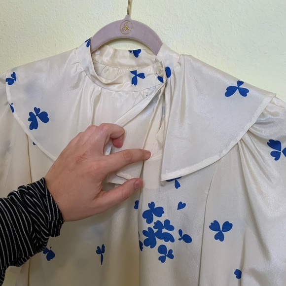 Vntg handmade collared lightly puffed sleeves top - Picture 4 of 9